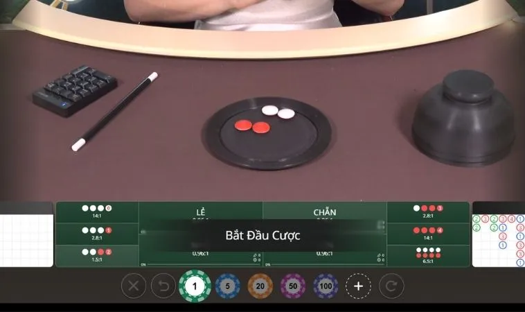 Bàn cược Xóc Đĩa U888